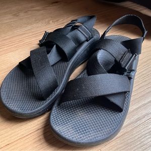 Chaco MEN'S MEGA Z/CLOUD SANDAL, size 11, solid black, like new